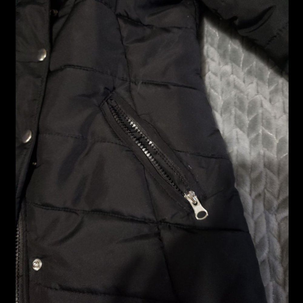 Black Rivet winter jacket - Picture 5 of 6